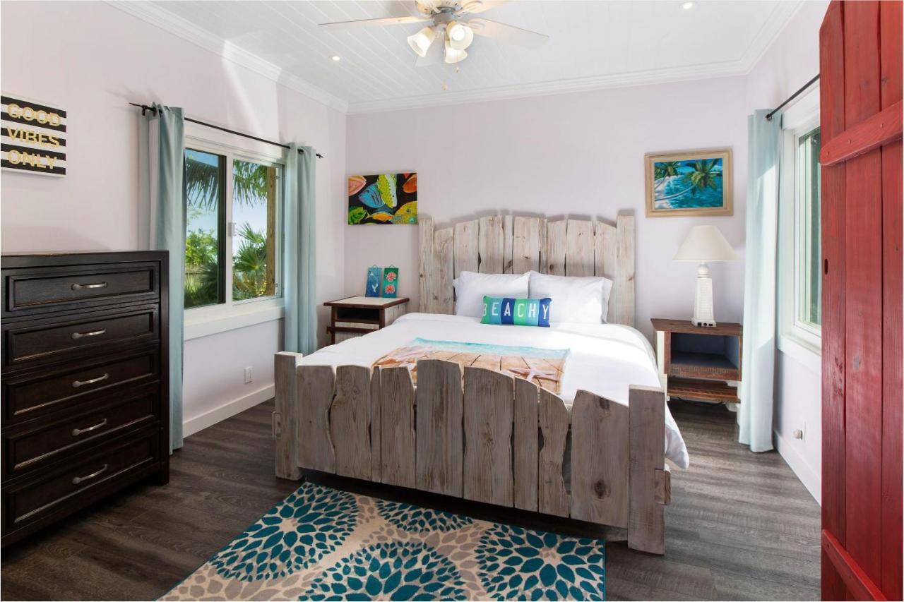 Blue Dream By Eleuthera Vacation Rentals Governor's Harbour Exteriör bild